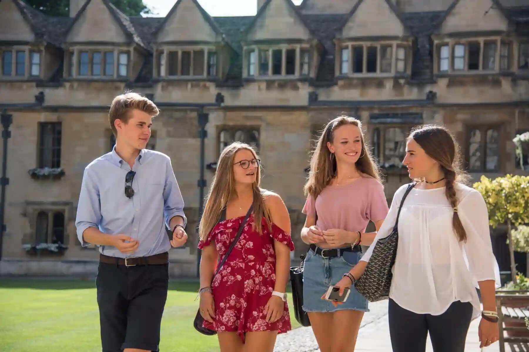 Politics Summer Course