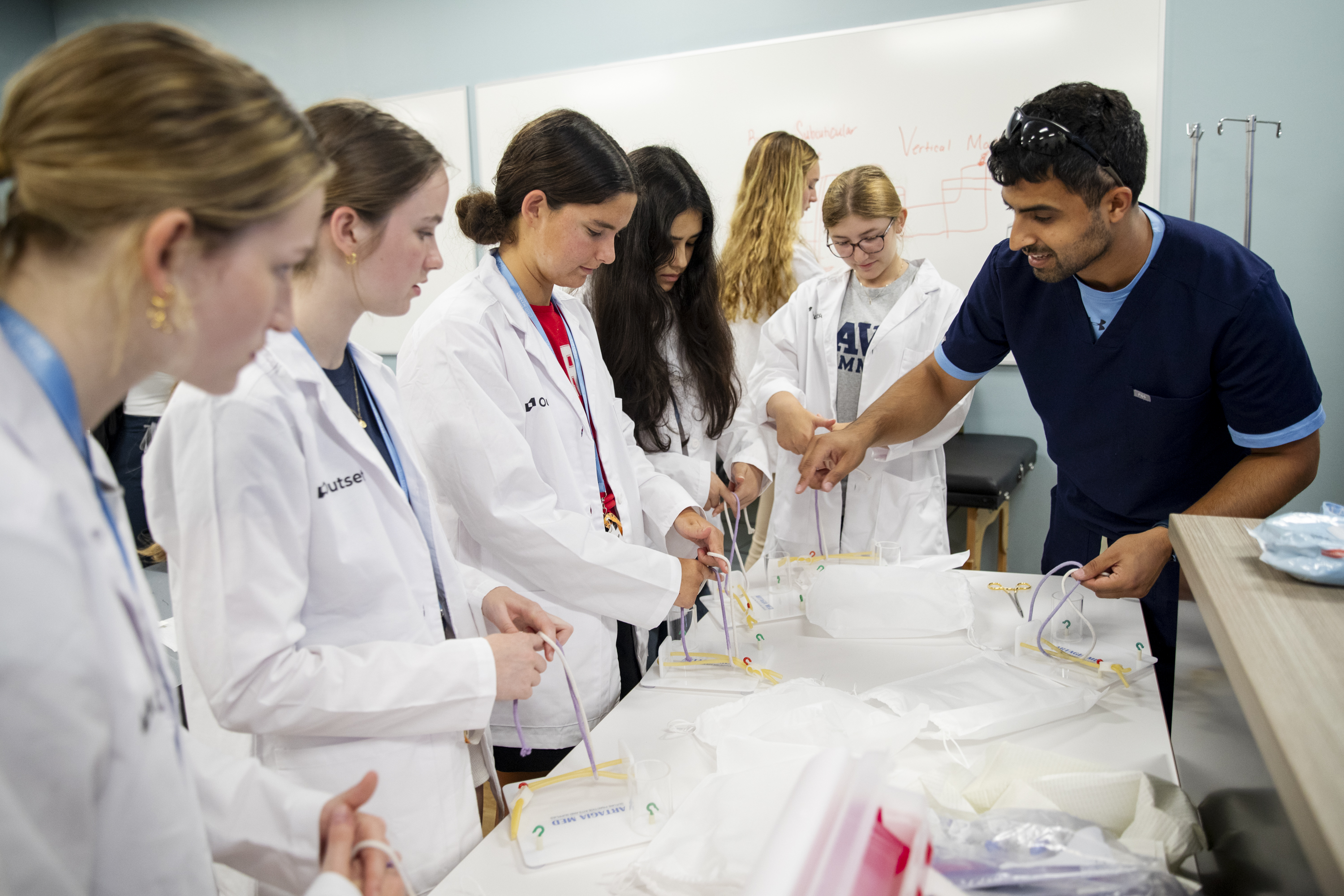 Orthopedic Surgery Summer Program