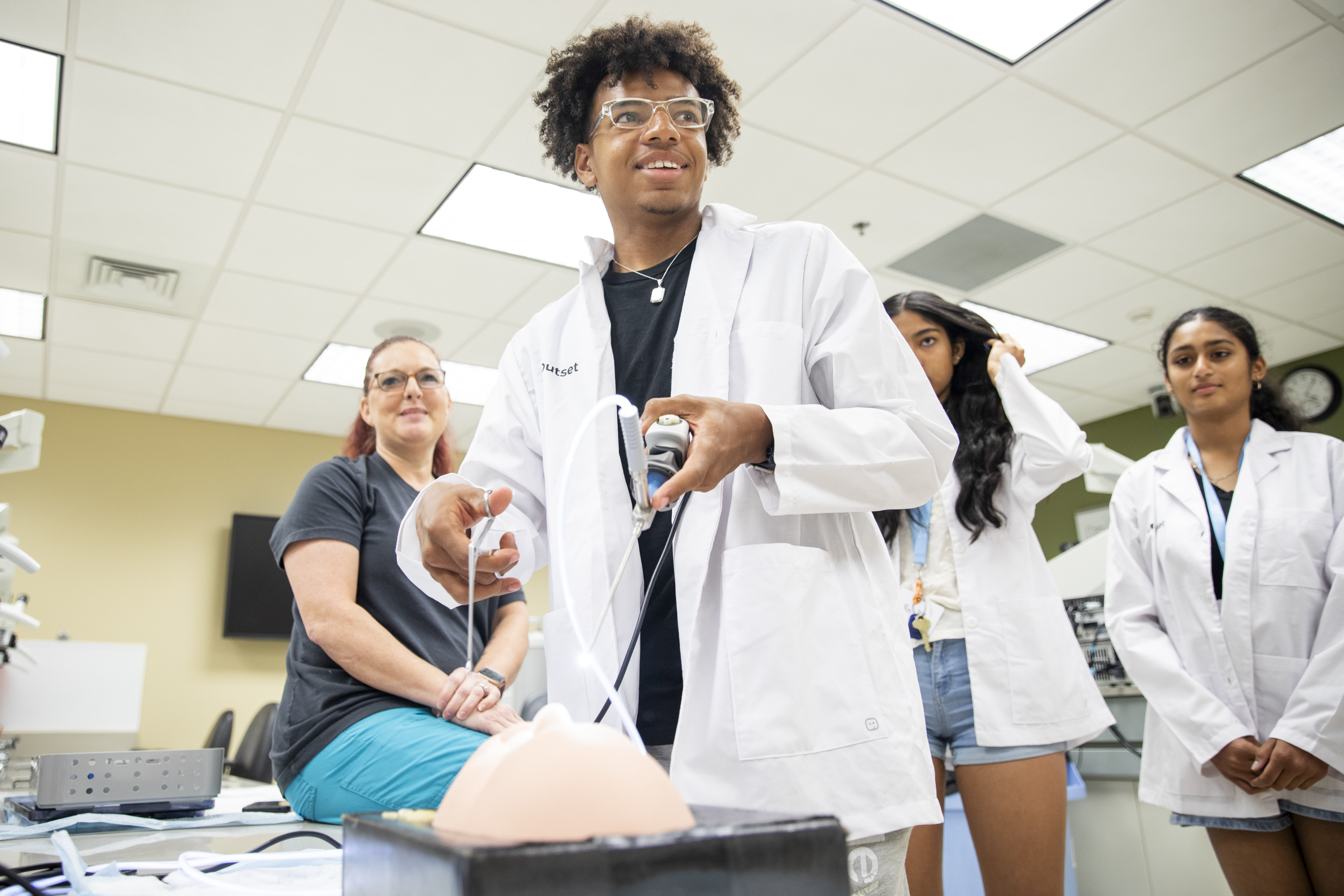 Neurosurgery Summer Program