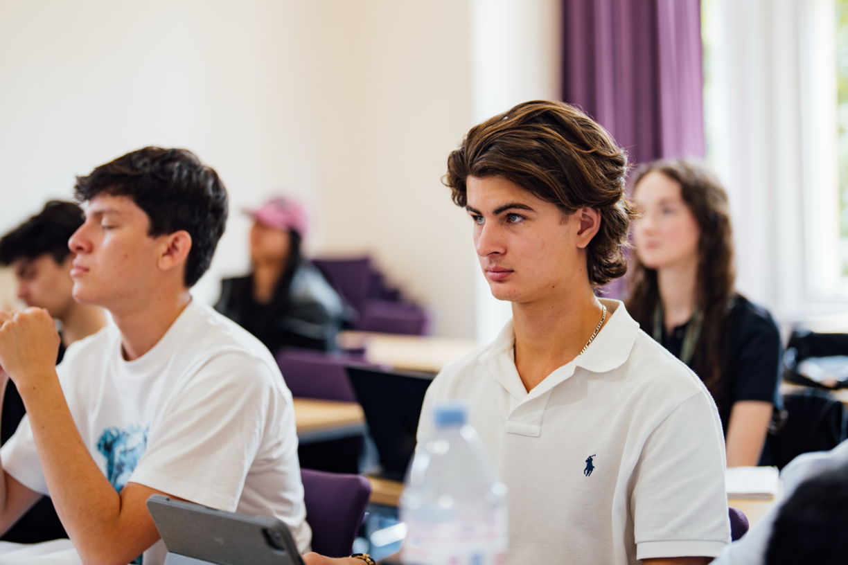 Senior Business, Economics, and Entrepreneurship Programme